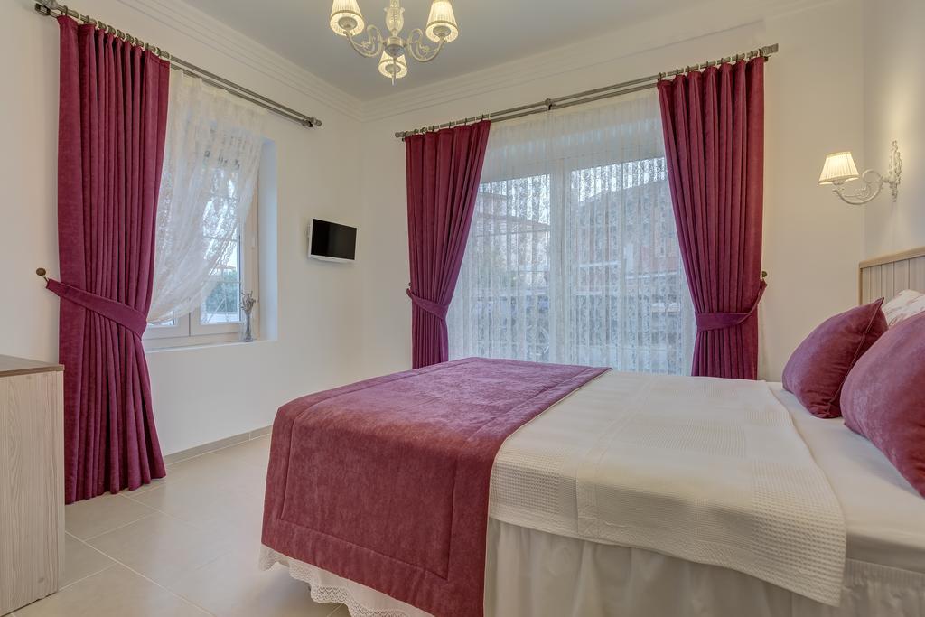 Bellapietra Hotel Алачати Экстерьер фото