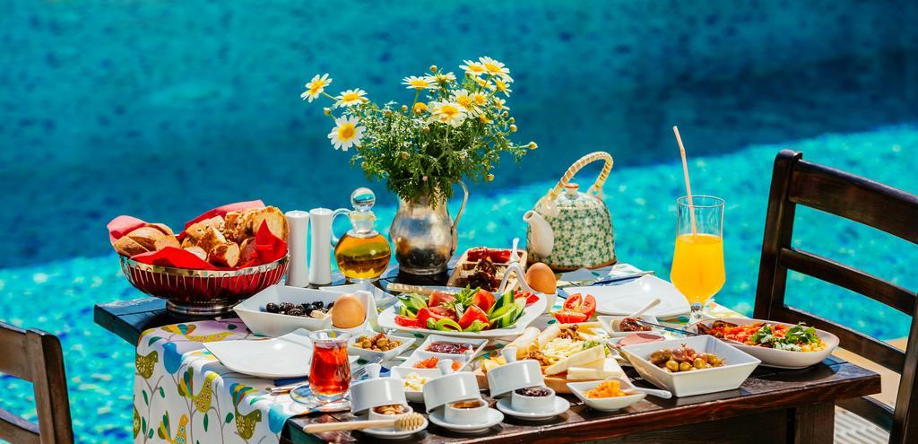 Bellapietra Hotel Алачати Экстерьер фото