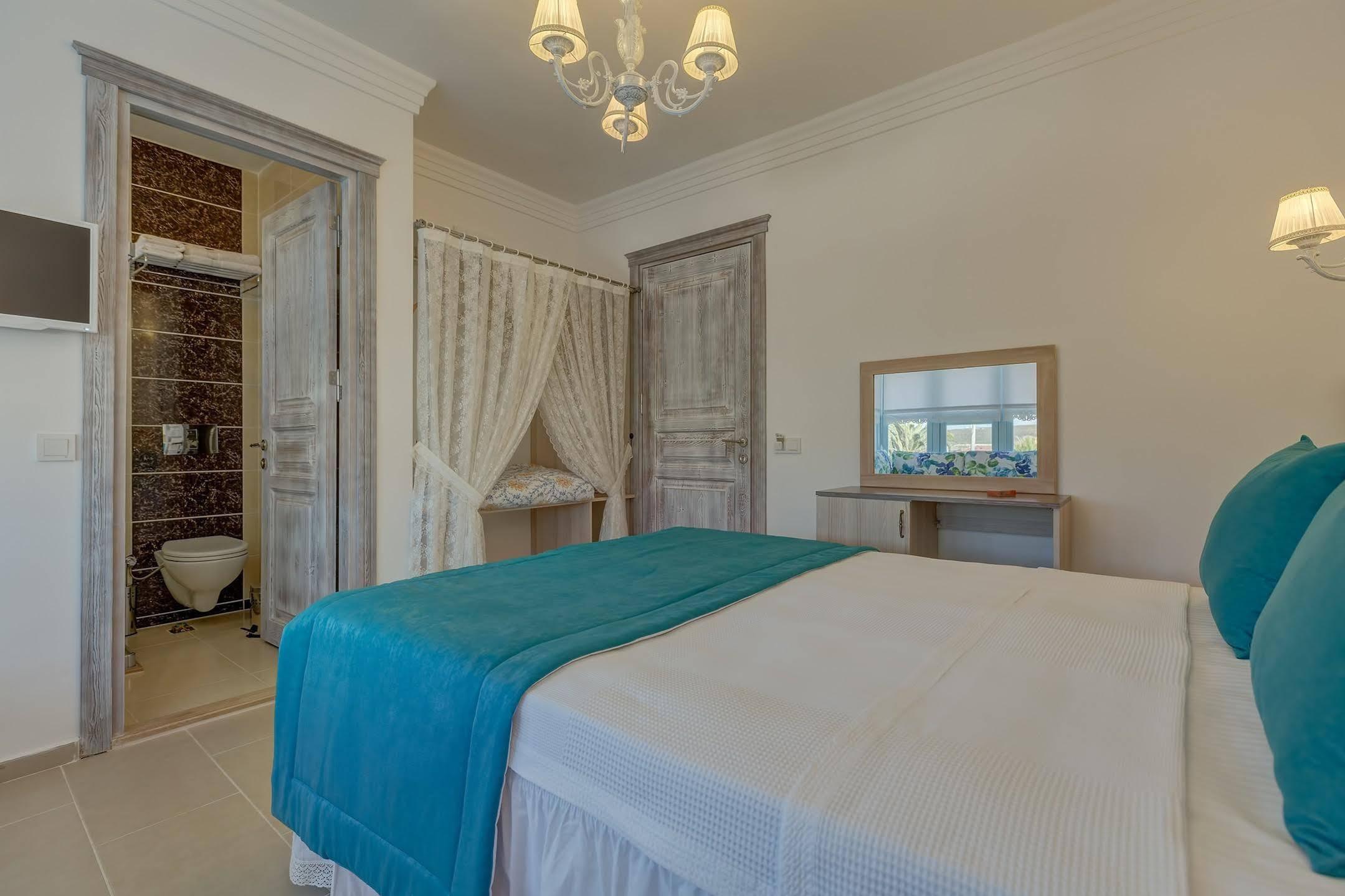 Bellapietra Hotel Алачати Экстерьер фото