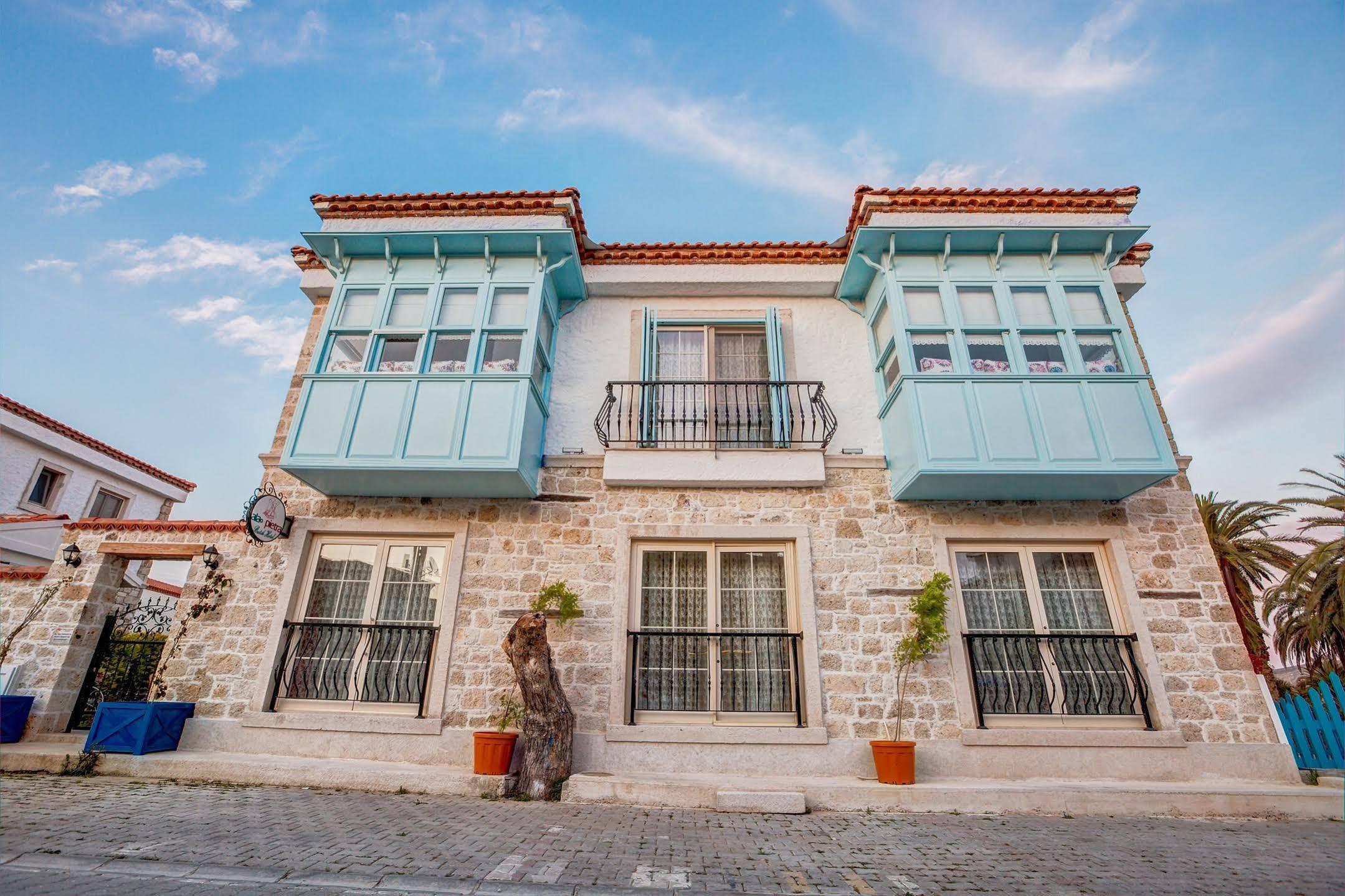 Bellapietra Hotel Алачати Экстерьер фото
